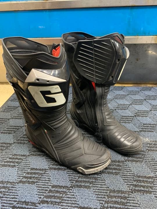 ガエルネ レーシングブーツ シューズ | bioimune.com.br