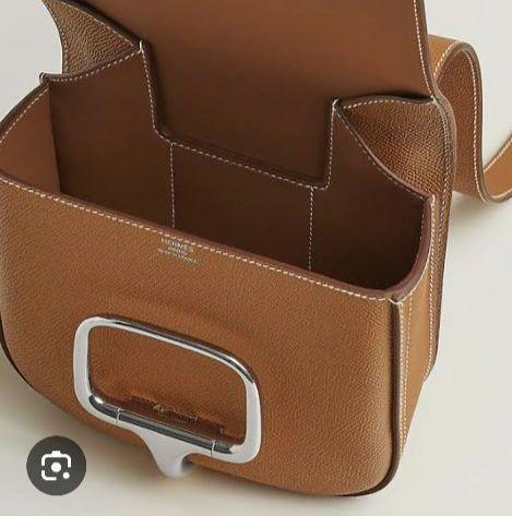 値下げは可能☆個性的で魅力満載❗HERMES デッラ・カヴァレリア 値下げは可能☆個性的で魅力満載❗HERMES デッラ・カヴァレリア