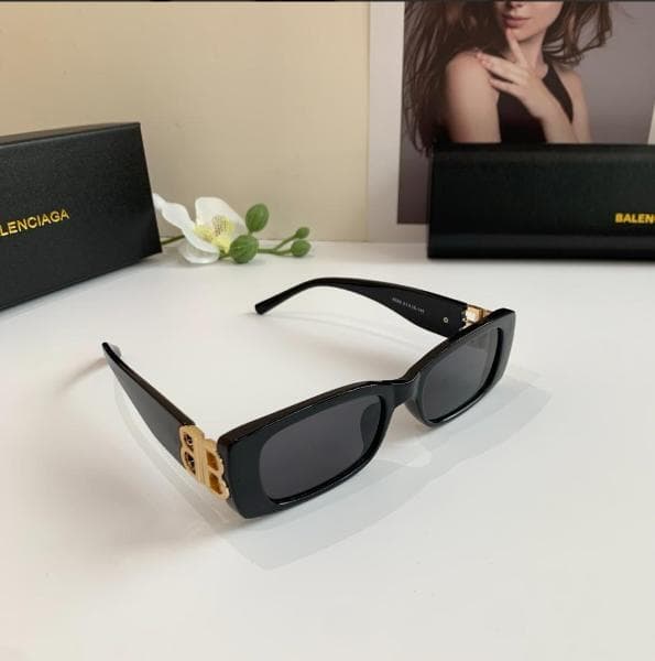 BALENCIAGA ブラック サングラス