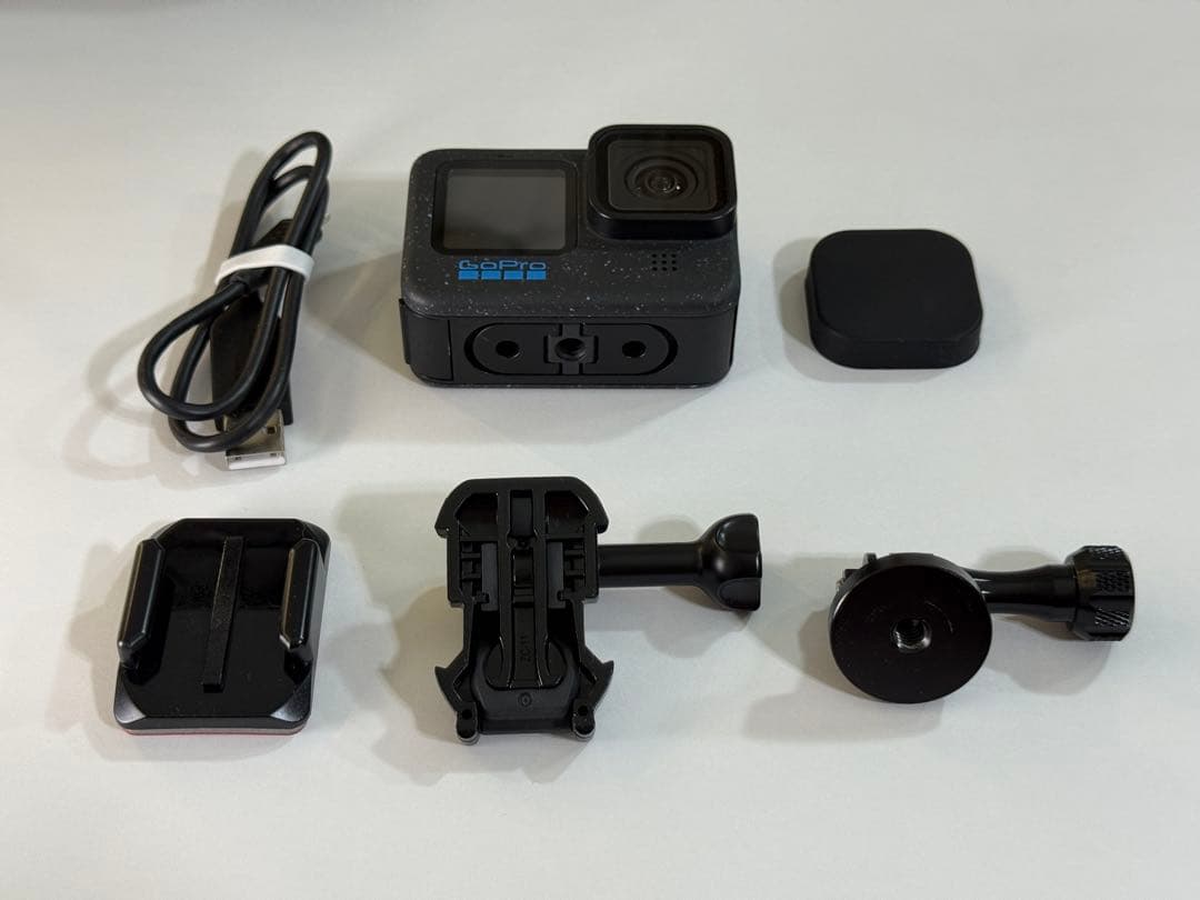 GoPro HERO12ブラック(レンズキャップ+三脚マウントアダプター付き) GoPro HERO12ブラック(レンズキャップ+三脚マウントアダプター付き)