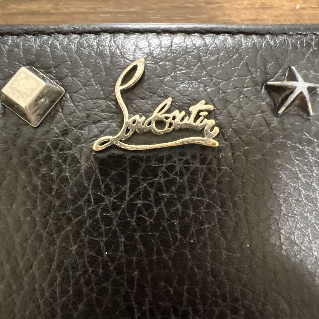 Christian Louboutin スタッズ付き長財布