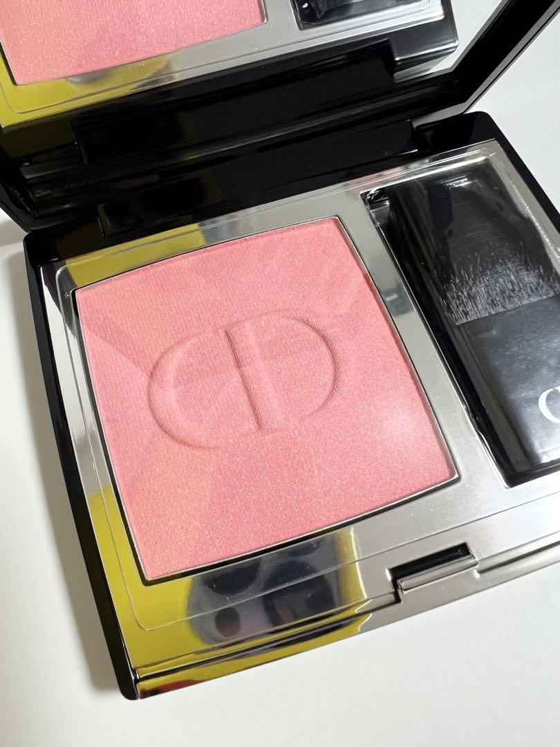 Dior ディオールスキン　ルージュブラッシュ　343 パナレアサテン