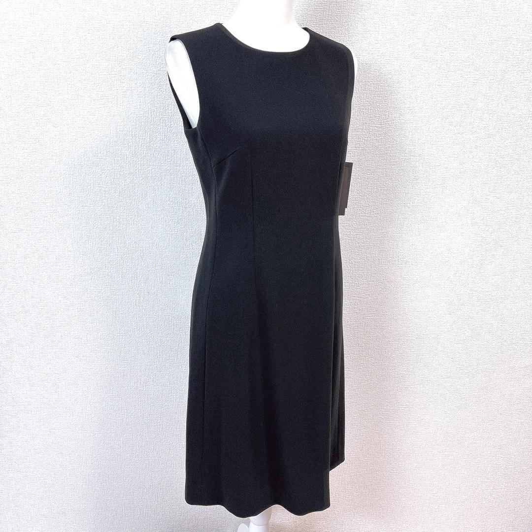 ピエールカルダン　ラピーヌ　新品タグ付き　ワンピース タグ付き未使用品 pierre cardin ノースリーブワンピース 38 黒