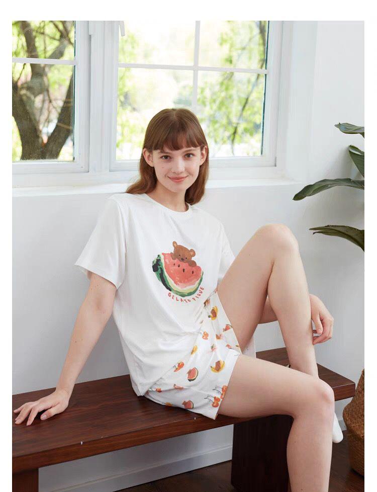 ジェラートピケ くま　スイカ柄　Tシャツ ショートパンツ セット　ホワイト