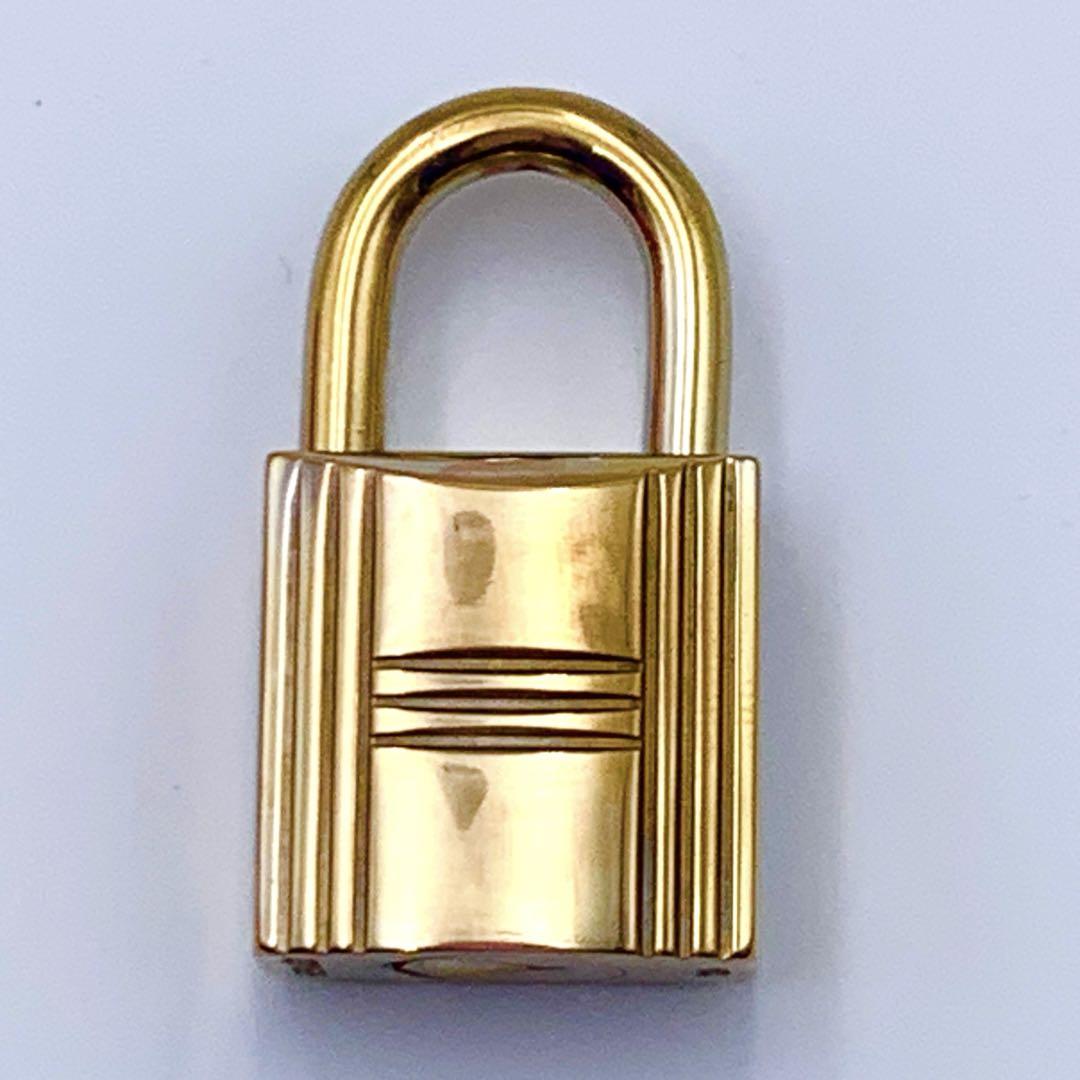 HERMES エルメス カデナ　24Kメッキ　No.124  124番　鍵付き