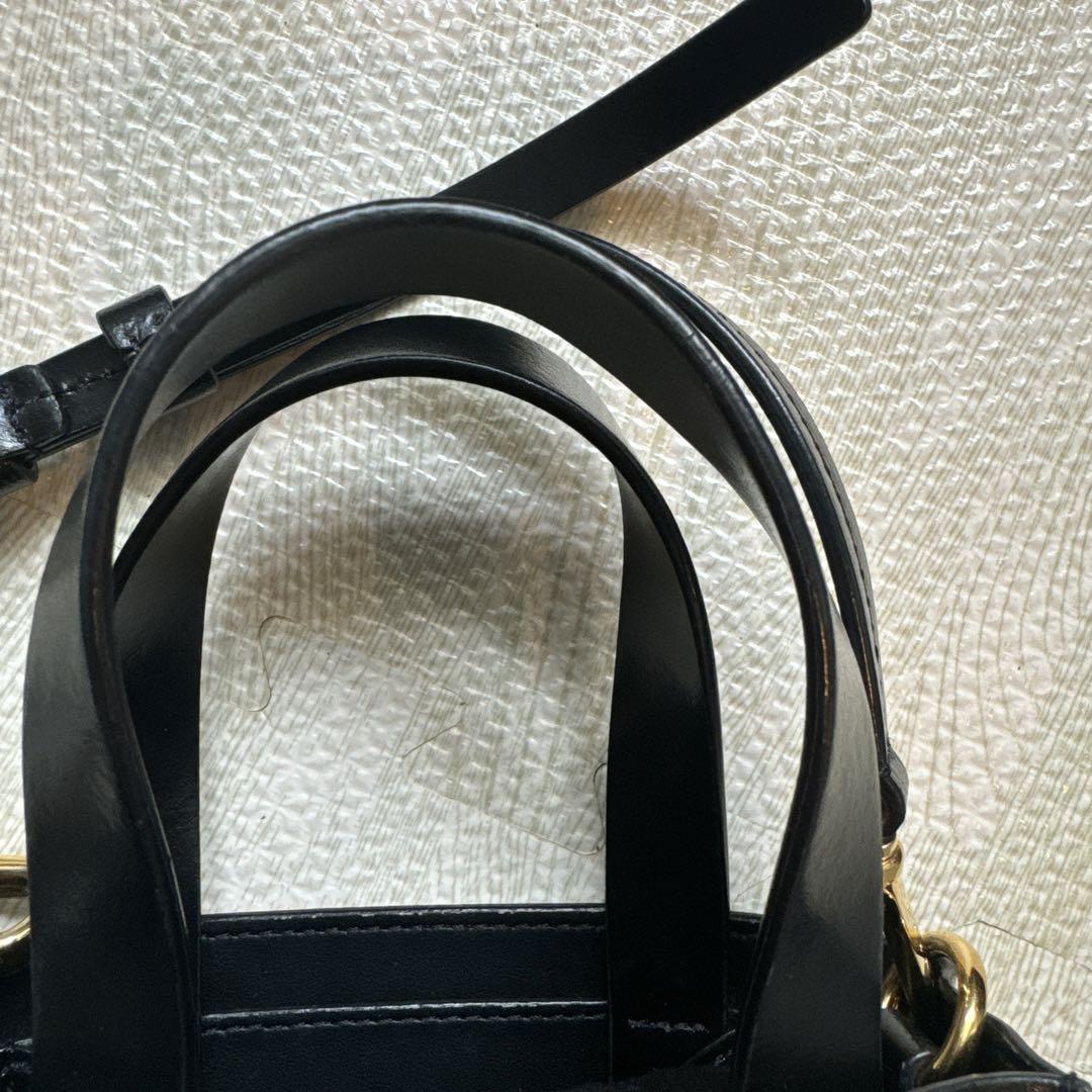 MARNIショルダーバッグ(美品 一箇所キズあり) - メルカリ