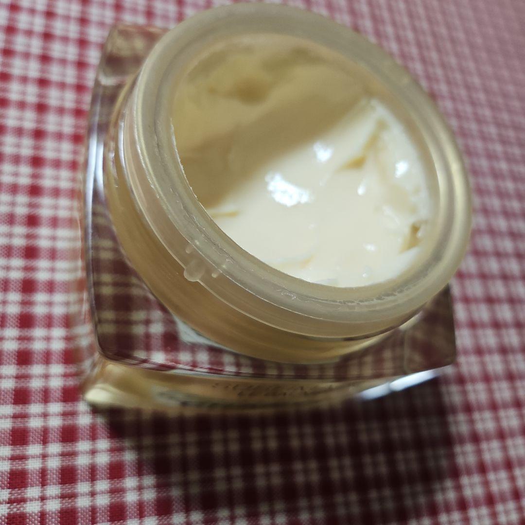 シャネルフェイスクリーム