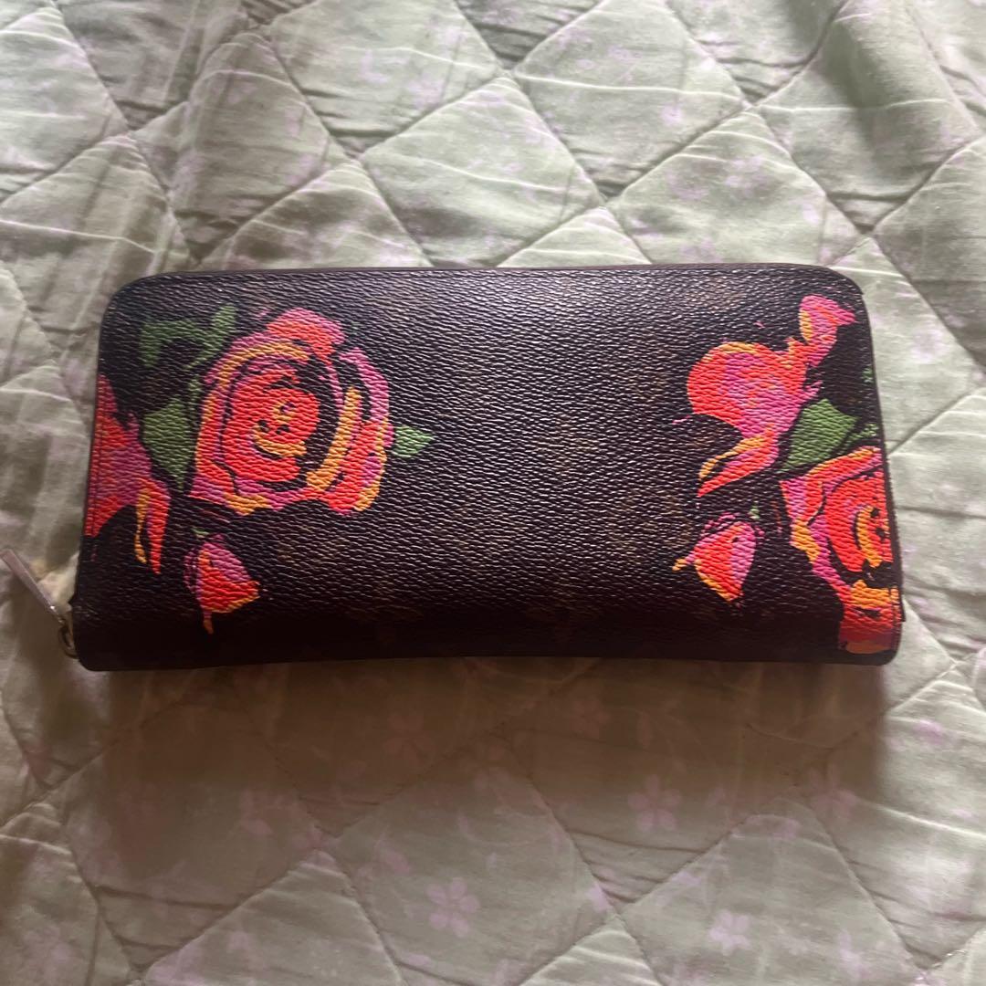 LOUIS VUITTON モノグラムローズ ジッピーウォレット 財布