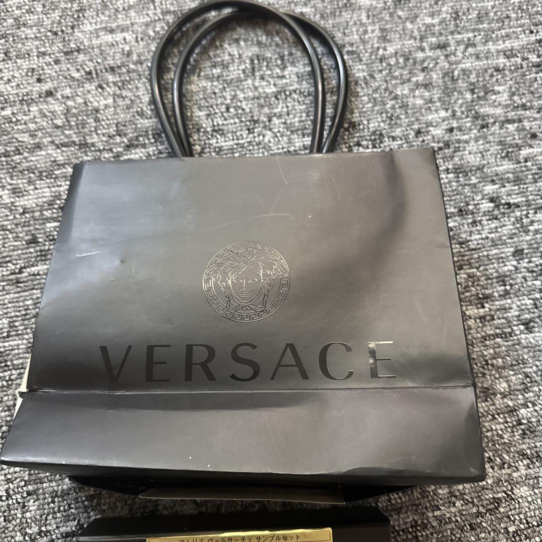 アトリエヴェルサーチェ ATELIER VERSACE 香水 サンプル セット アトリエヴェルサーチェ ATELIER VERSACE 香水 サンプル セット