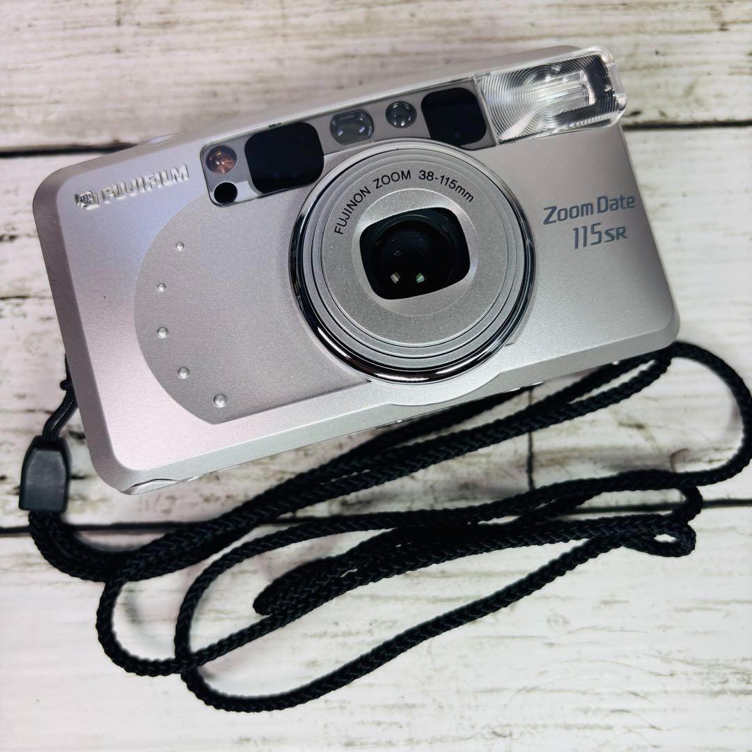 FUJIFILM コンパクトフィルムカメラ ZOOM DATE 115SR ② FUJIFILM コンパクトフィルムカメラ ZOOM DATE 115SR ②