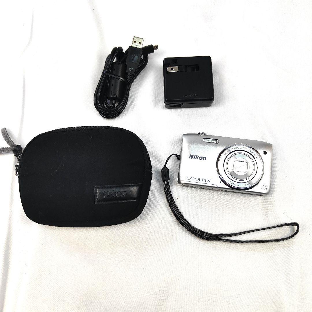 Nikon COOLPIX S3500 シルバー デジカメ