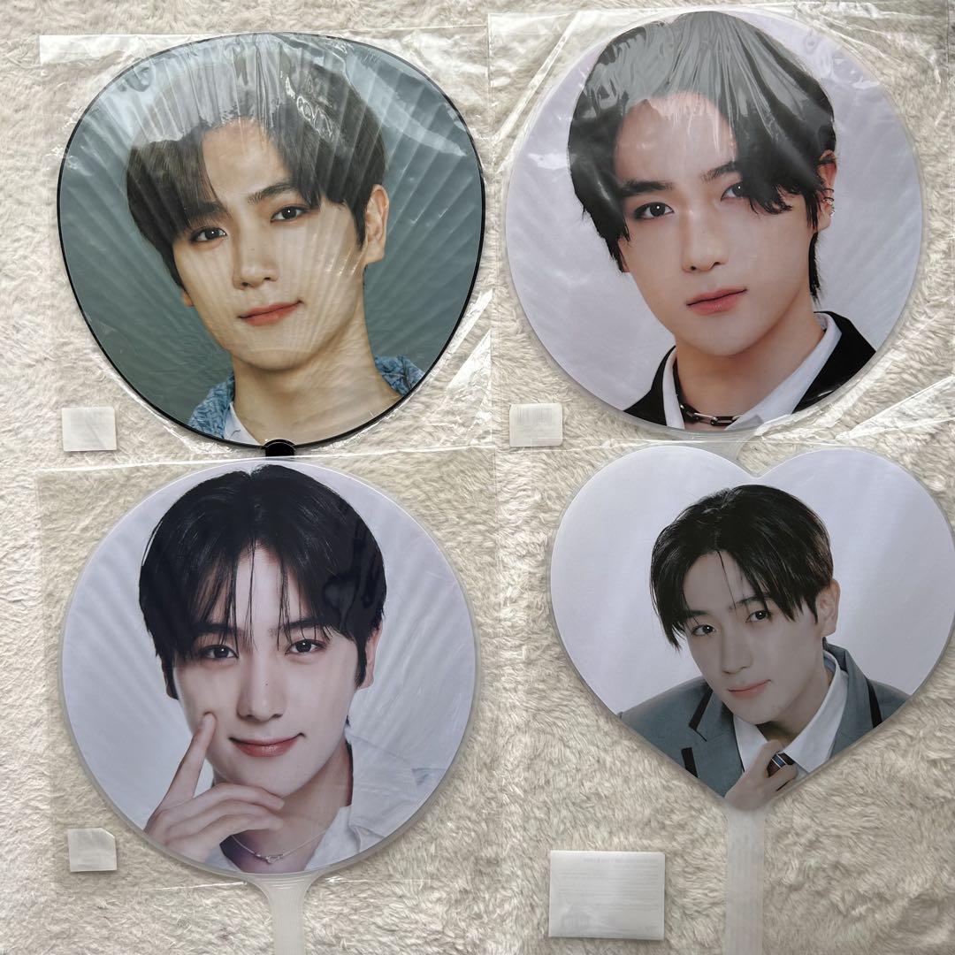 ドボ ヒョンジェ うちわセット theboyz ドボイズ ヒョンジェ うちわ セット - メルカリ