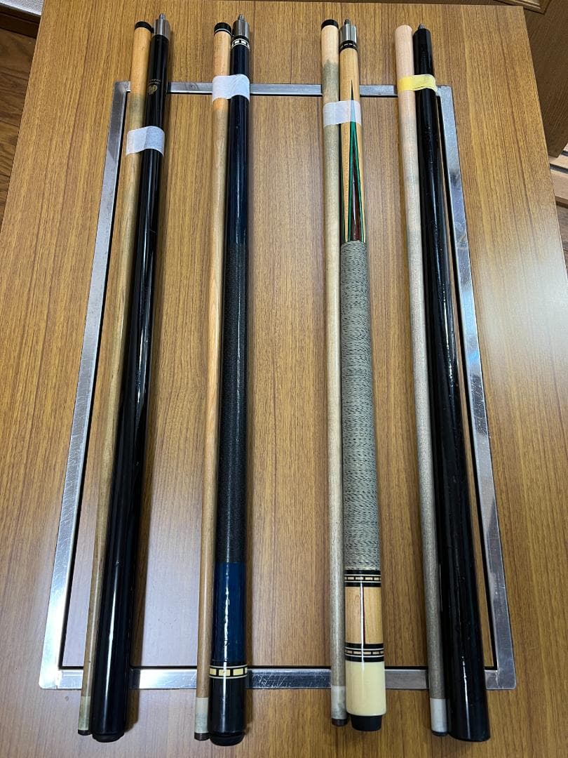ビリヤードキュー 4本セットやや傷や汚れあり