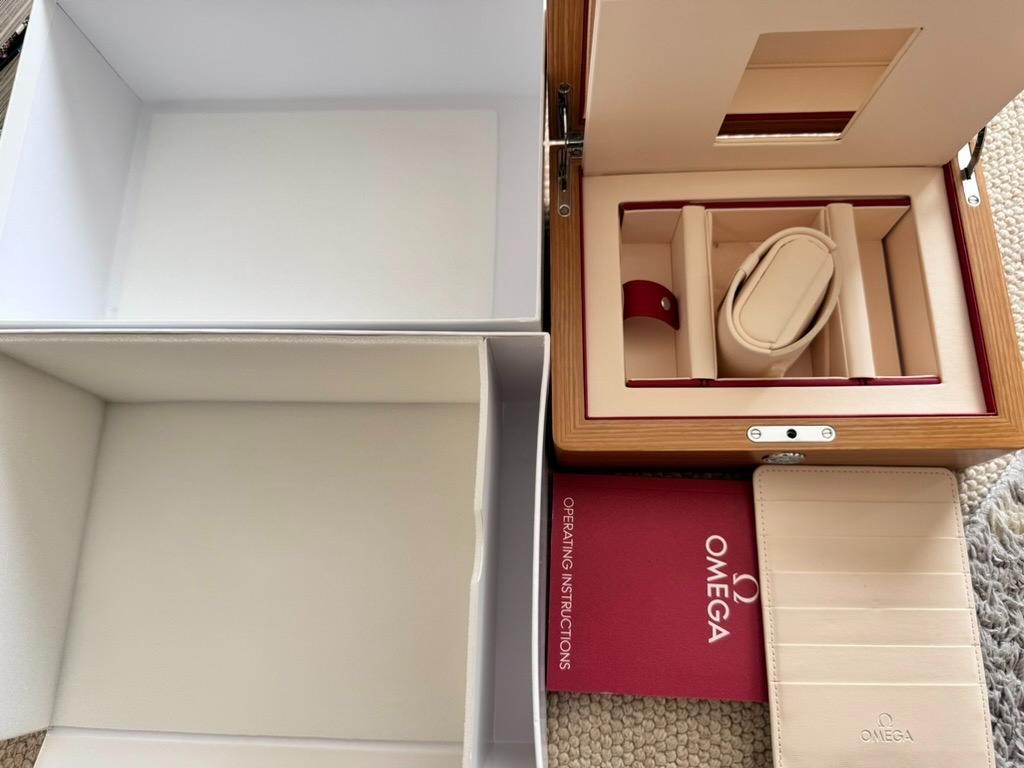 OMEGA　オメガ　木箱　空箱　純正　未使用　４個セット OMEGA 時計 空き箱 新品