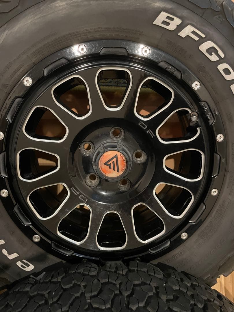 お値下げ送料込み！デルタフォースオーバル ブラックマシニング デリカD5