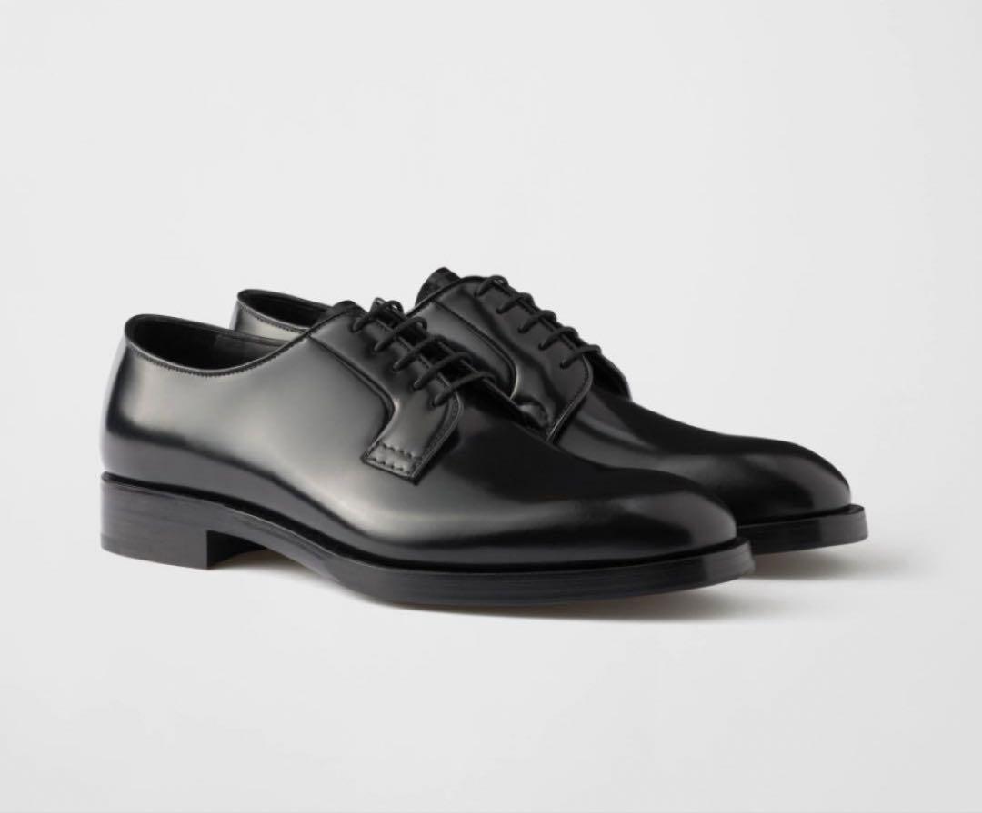 PRADA ブラッシュドレザー レースアップシューズ