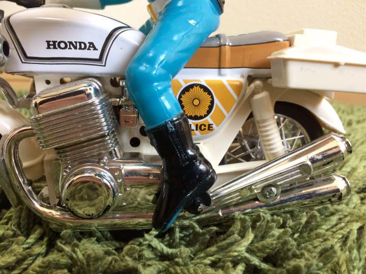 HONDA白バイ ポリスマン付き レトロ