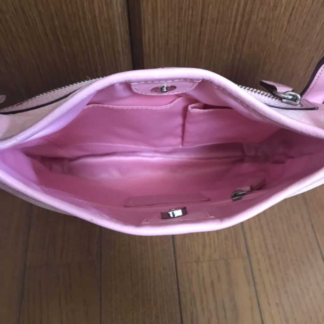 メルカリ Coach コーチ ショルダーバッグ ピンク 斜めがけ コーチ 4 400 中古や未使用のフリマ メルカリ Coach コーチ ショルダーバッグ ピンク 斜めがけ コーチ 4 400 中古や未使用のフリマ
