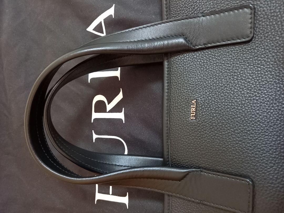 ✿ FURLA