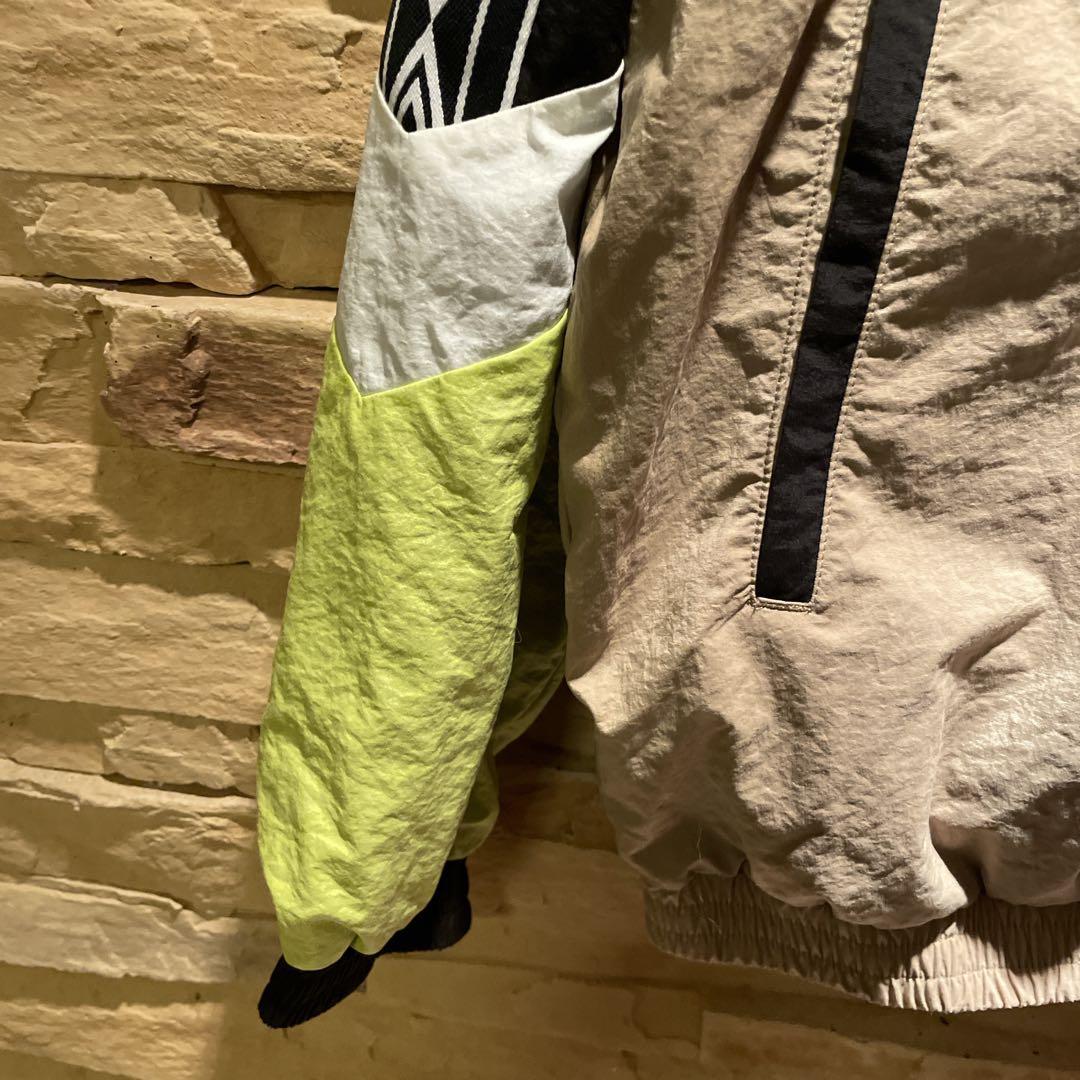 【大人気】UMBROアンブロ/ナイロンジャケット/PRO TRAINING/S