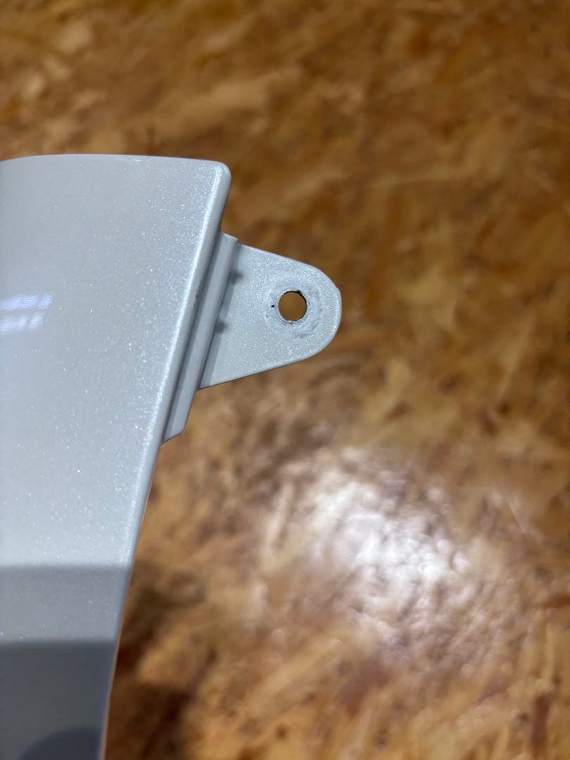 ハイエース海外純正コーナーパネル ハイエース海外純正コーナーパネル