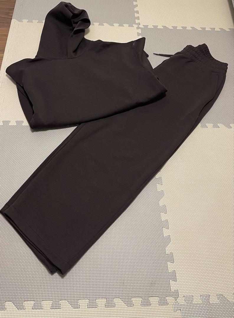 UNIQLO C スウェットセットアップ