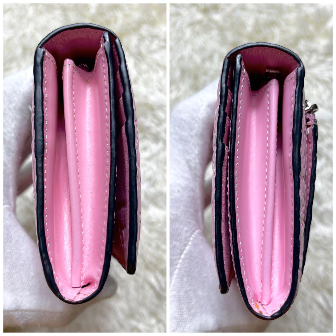 極美品】 ロエべ 長財布 折りたたみ リピートアナグラム