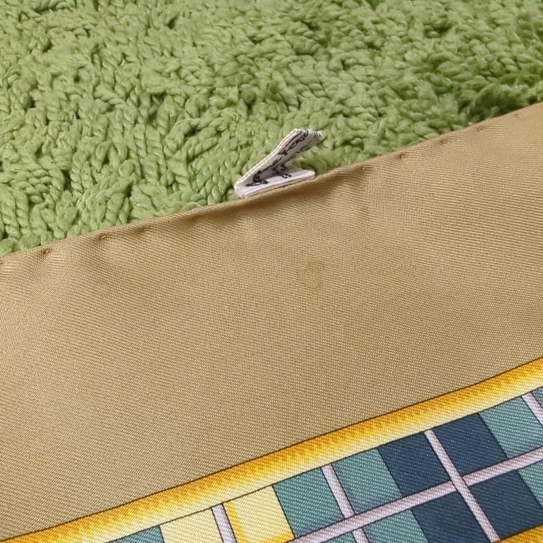 【美品】Ferragamo フェラガモ 大判 スカーフ キツネ 狐 フォックス柄