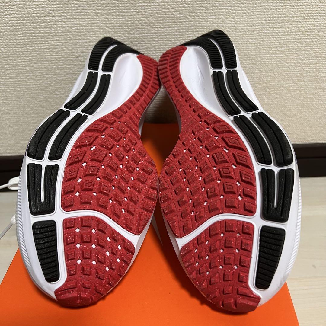 ナイキ　ランニングシューズ　24.5cm