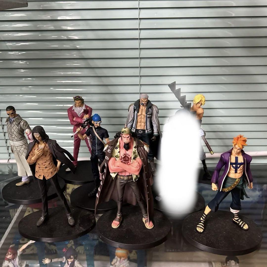 ワンピース　フィギュアまとめ売り　9体