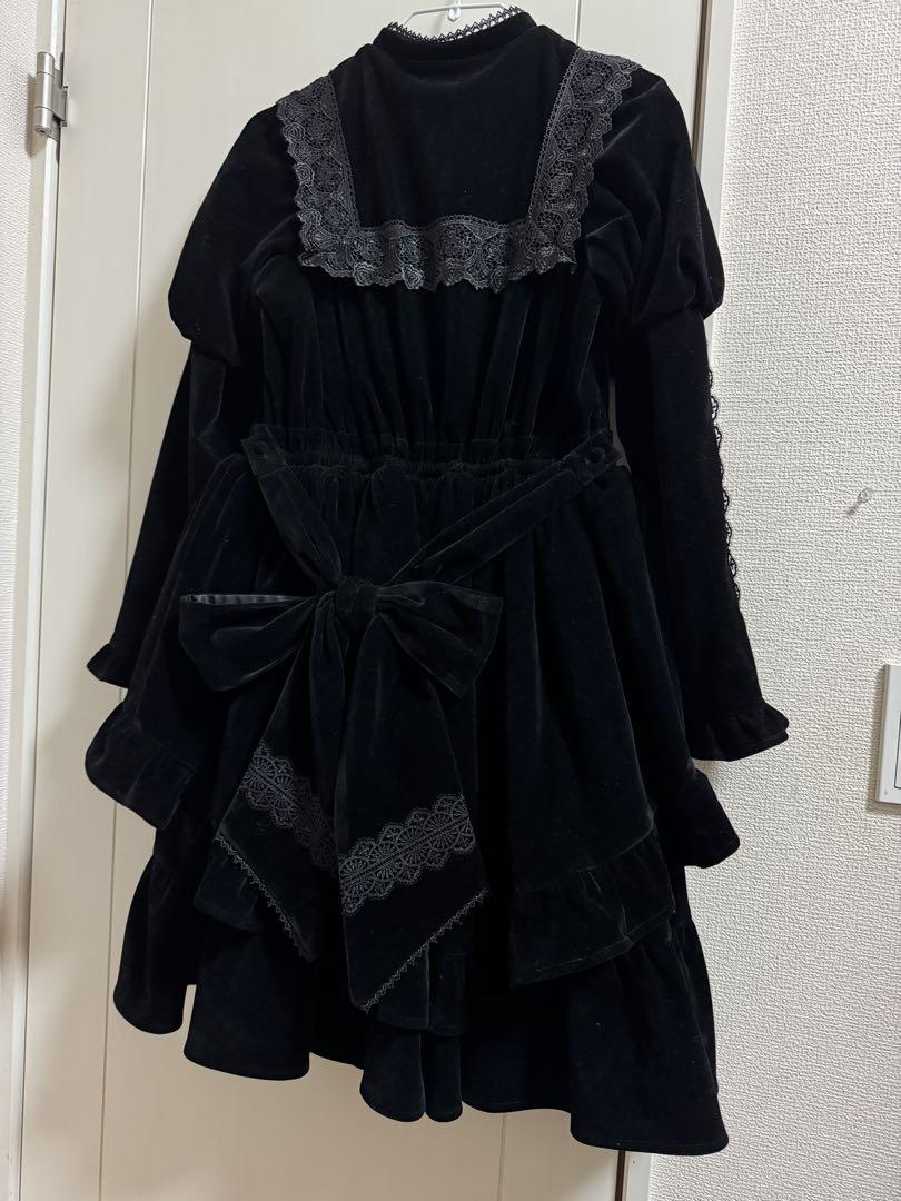 axes femme kawaii ベルベットドールワンピース ブラック 黒