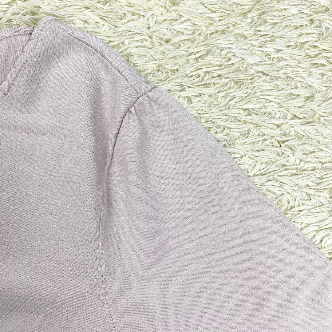 【極美品】トゥービーシック ビジューニットプルオーバー フラワー 44 ベージュ