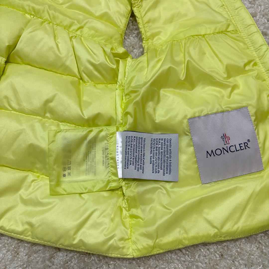 モンクレール 2歳 92cm ダウンベスト モンクレール 2歳 92cm ダウンベスト
