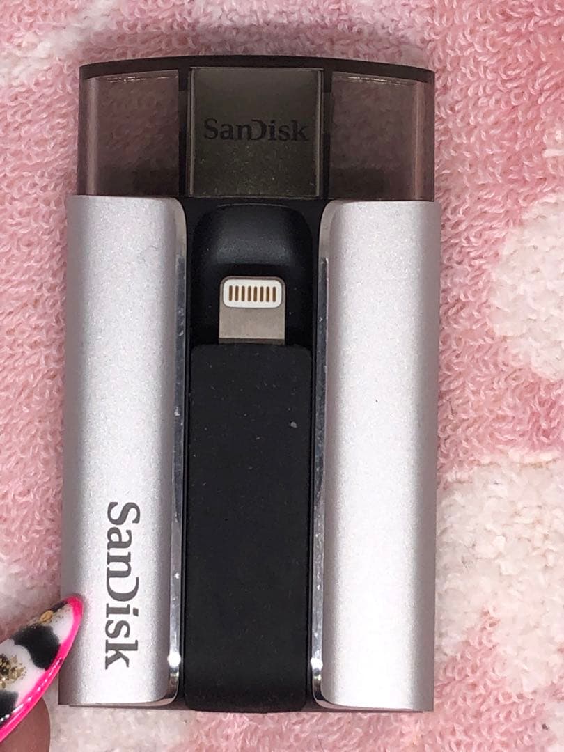 ixpand USBメモリ 64GB ☆☆