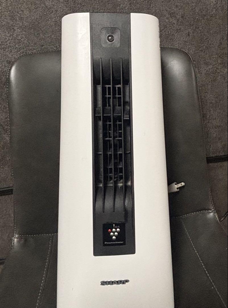 SHARP セラミックファンヒーター HX-FS1-W シャープ セラミックファンヒーター HX-FS1-W/プラズマ