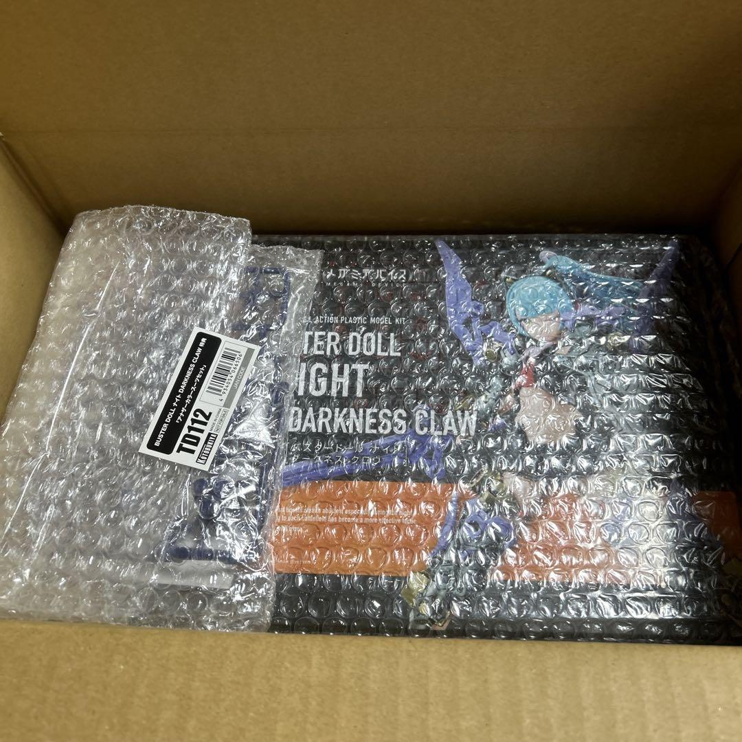 特典付き バスタードール ナイト ダークネス クロウ メガミデバイス