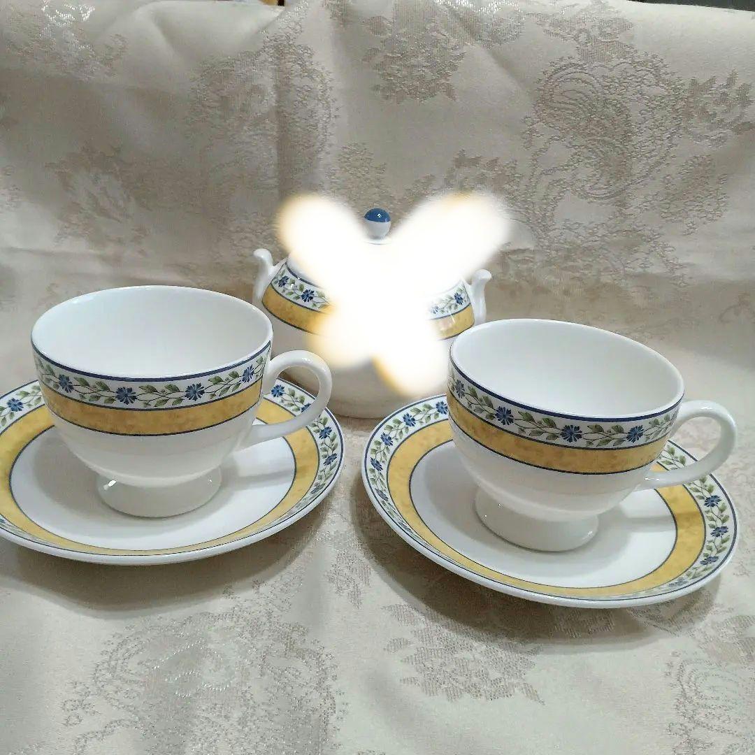 WEDGWOODミストラル黒壺カップアンドソーサー2客＆シュガーポット