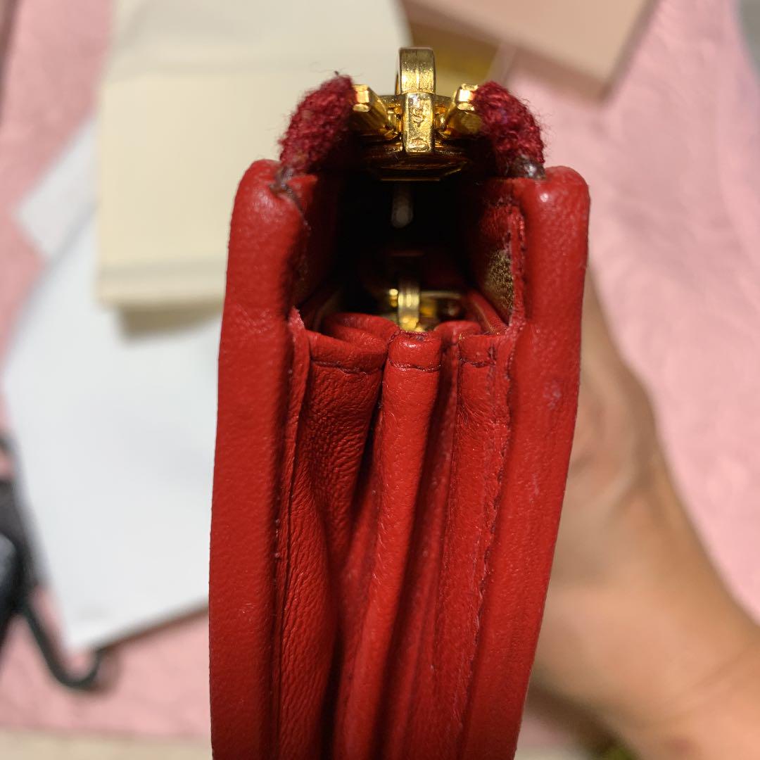 最新作大人気 MIUMIU 薔薇 未使用 QUrgY-m10401633059 ウォレット 在庫HOT
