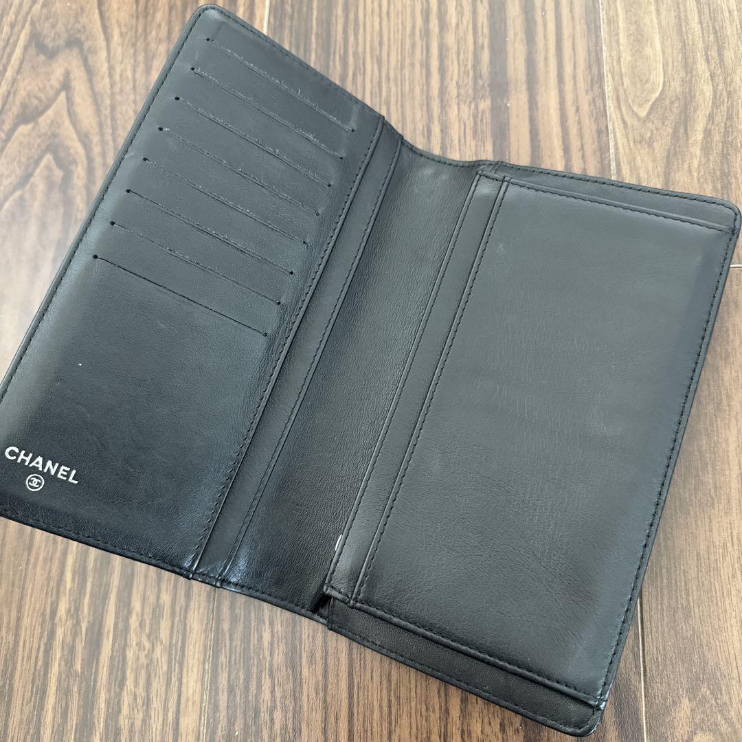 CHANEL 二つ折り財布 カメリアメイクパレット