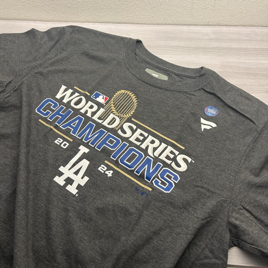 ★LA Dodgers★2024チャンピオン記念Tシャツ★Men's L