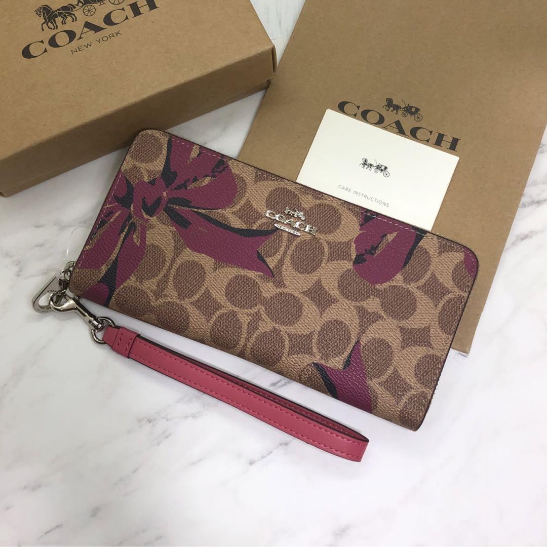 COACH ラウンドファスナー長財布 シグネチャー キャンバス