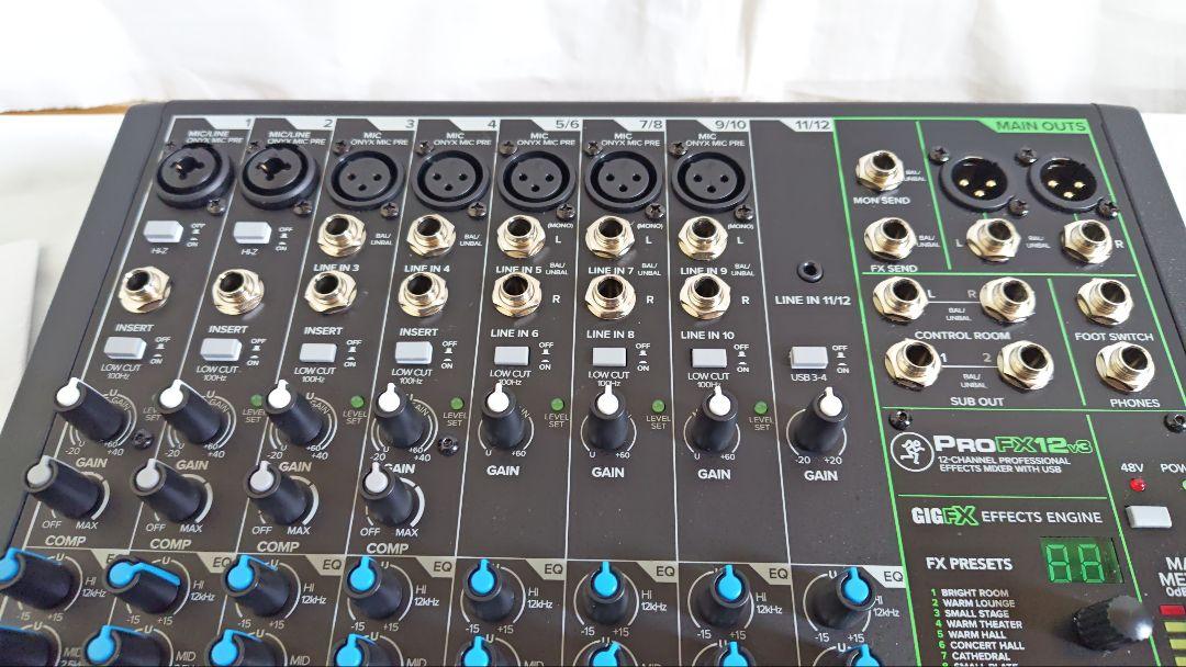 MACKIE PROFX12v3 12アナログミキサー