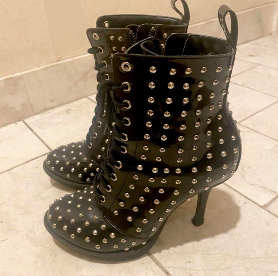 ♥️Dr.Martens★ドクターマーチン★スタッズ レースアップブーツ★UK4