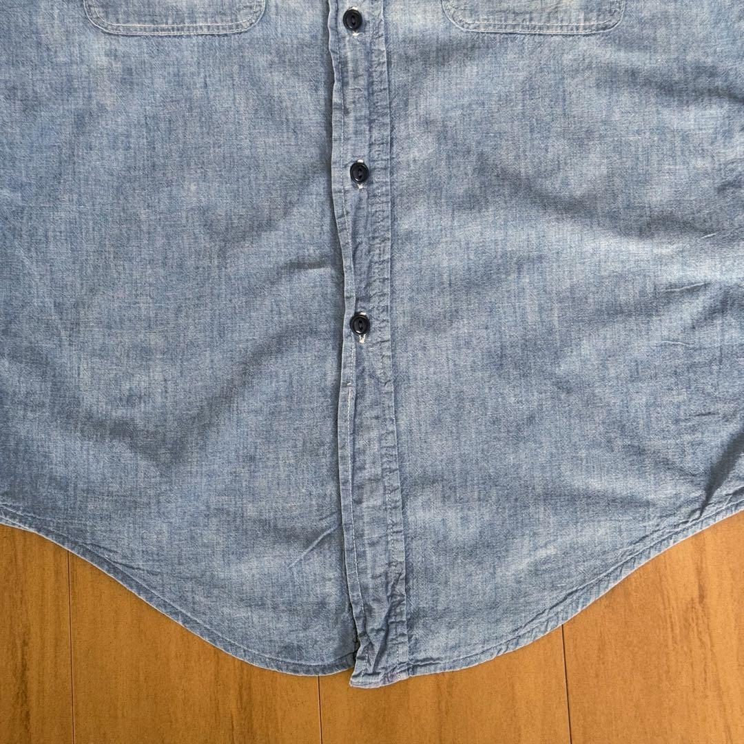 シャンブレーシャツ