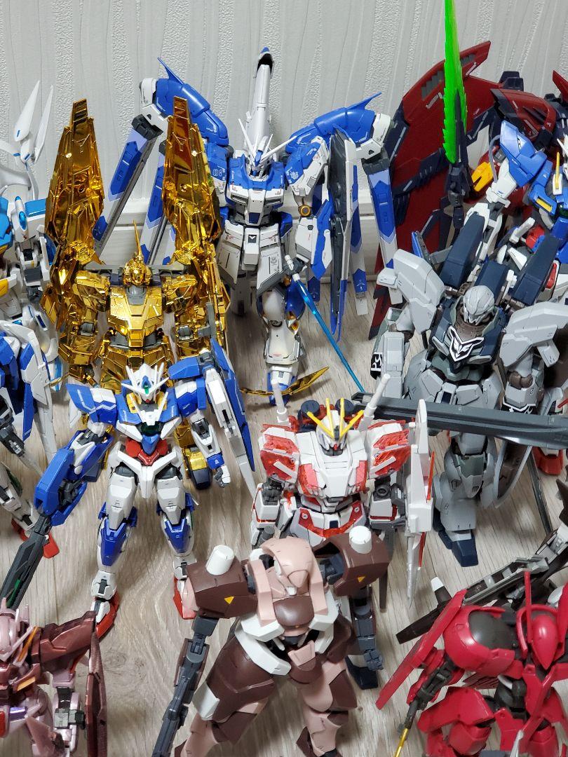 ガンプラ完成品まとめて22体セット！説明書付き ガンプラ完成品まとめて22体セット！説明書付き - メルカリ