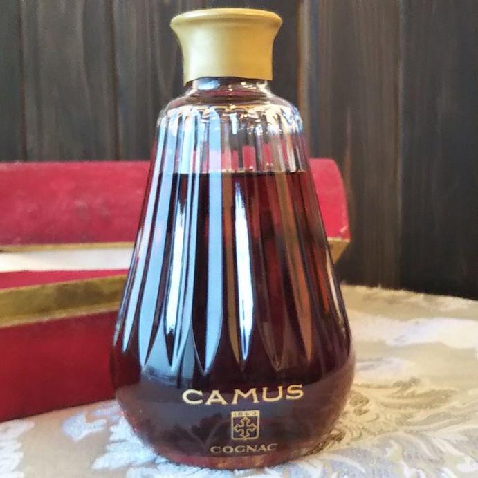 ☆お求めやすく価格改定☆ カミュ CAMUS バカラ カラフェ 700ml 40% コニャック 古酒 ブランデー その他¥10,680-edulynks.com ☆お求めやすく価格改定☆ カミュ CAMUS バカラ カラフェ 700ml 40% コニャック 古酒 ブランデー その他¥10,680-edulynks.com