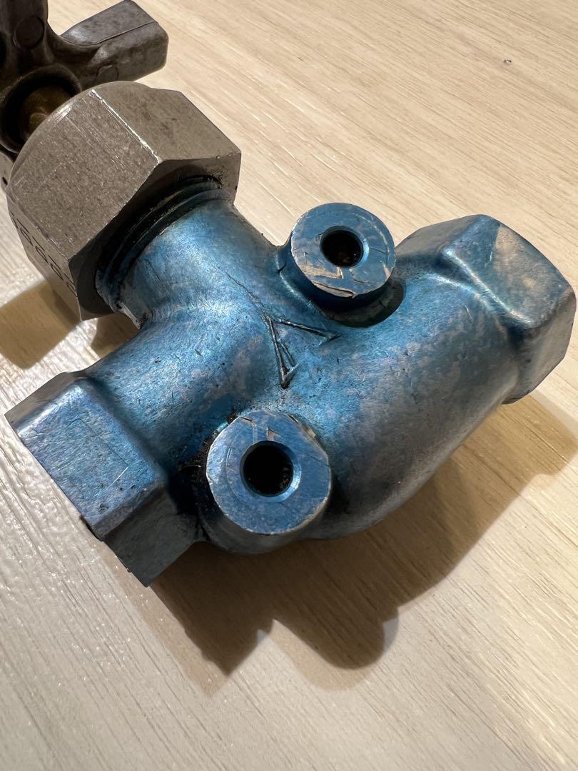 蛇口スロー ジグザグ OG ハイドロ ローライダー