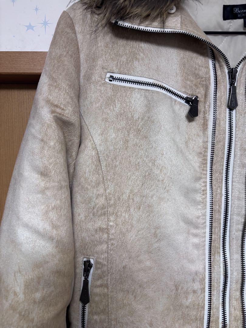 ファー付きジャケット