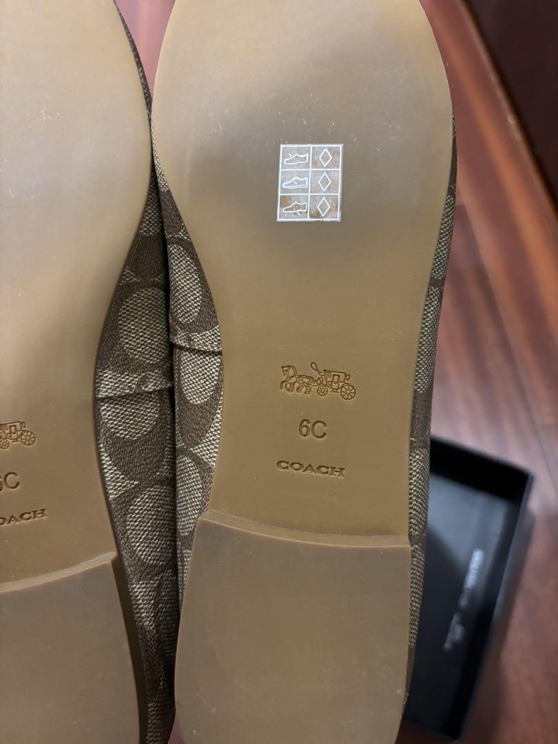 新品　コーチ　シグネチャー ローヒールパンプス　23センチ