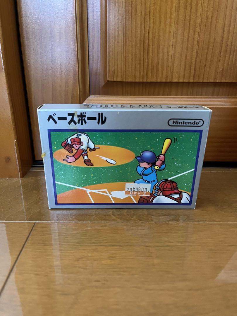 【レトロ 40周年、箱付き】ファミリーコンピューター 本体 レトロ 40周年、箱付き】ファミリーコンピューター 本体